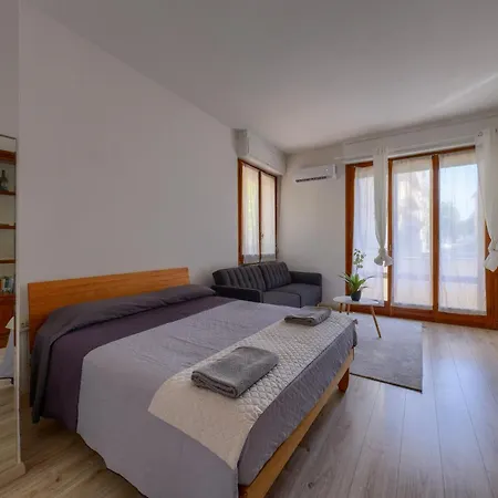 شقة Show Me 2 Bedroom Duomo & Airport Tram فلورنس