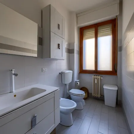 شقة Show Me 2 Bedroom Duomo & Airport Tram